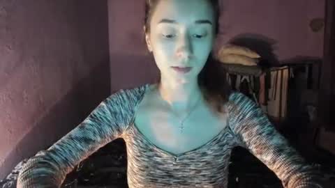 Snapshot of elizabethrice chatting on 06.21.26 elizabethrice online show from 06.21.26