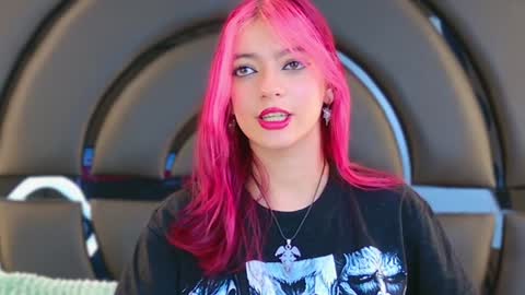 Snapshot of elizabetthkitty chatting on 02.05.25 Elizabet online show from 02.05.25