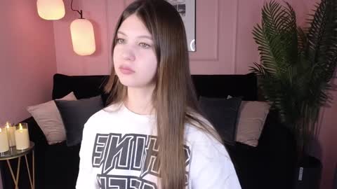 Eliza online show from 12.26.24