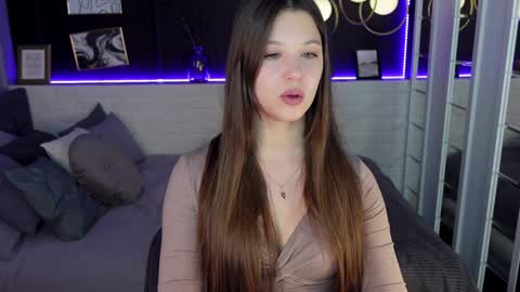 Eliza online show from 01.17.25