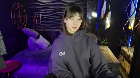 Eliza online show from 02.25.25