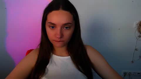 Snapshot of elizsun chatting on 06.23.26 elizsun online show from 06.23.26