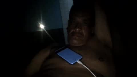 Snapshot of eljim323323 chatting on 04.19.26 eljim323323 online show from 04.19.26