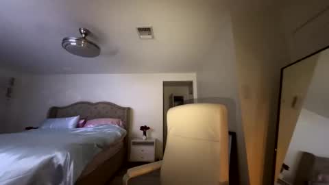 ella_ella_ella_ay online show from 11.05.25