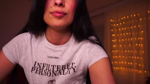 ELLA OWEN online show from 01.06.25