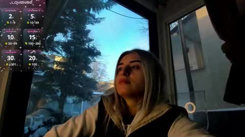 ella_vee online show from 02.03.26