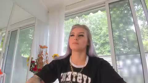 ella_vee online show from 07.21.26