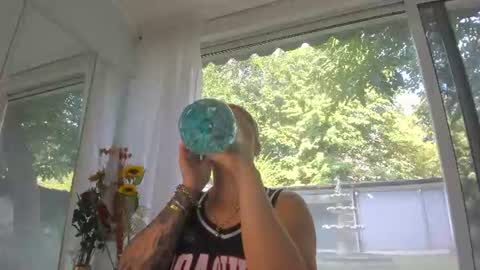 ella_vee online show from 07.24.26