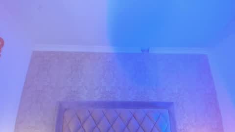 Snapshot of ellaamuller chatting on 12.19.24 Ellaa Muller online show from 12.19.24