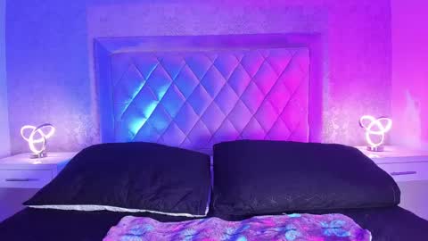 Snapshot of ellaamuller chatting on 01.10.25 Ellaa Muller online show from 01.10.25