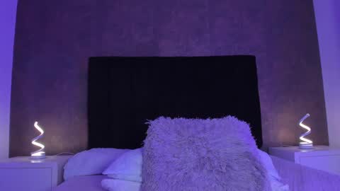 Snapshot of ellaamuller chatting on 02.01.25 Ellaa Muller online show from 02.01.25