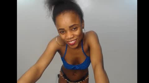 ella online show from 10.12.25