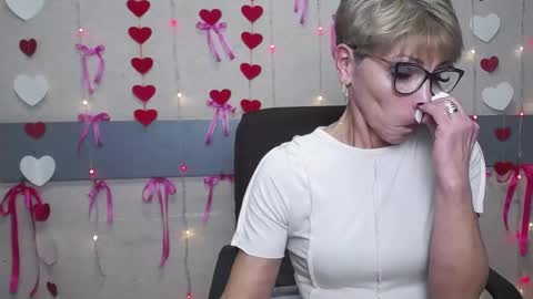 EllaBonito online show from 03.07.25