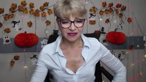 EllaBonito online show from 11.02.25