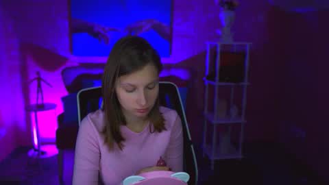 Ella online show from 11.10.25