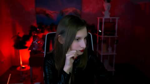 Ella online show from 01.08.26