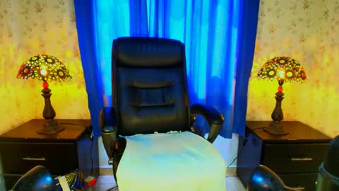 ellajanes online show from 01.08.26