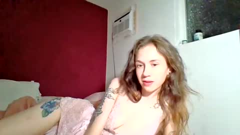 ellamae2000 online show from 07.25.26
