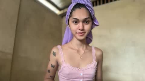 ELLA online show from 05.16.26