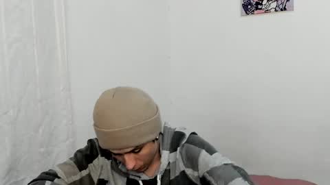 Snapshot of ellancain chatting on 04.30.26 Ella and Cain online show from 04.30.26