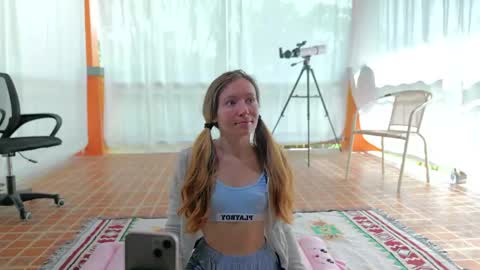 Snapshot of ellcrys chatting on 05.13.26 im Elsa lets go Subscribe to my OF and Youtube -35 online show from 05.13.26