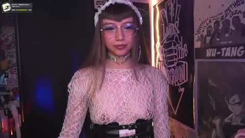 follow me on instagram .    online show from 11.18.25