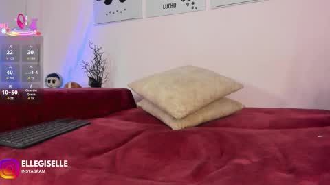 Yiss online show from 10.23.25