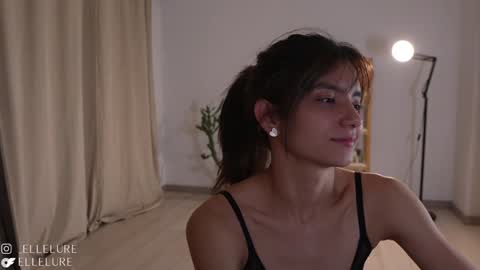 Linda Restrepo online show from 01.22.25