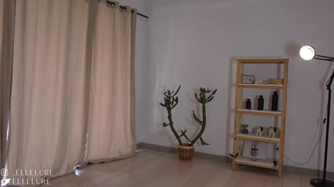 Linda Restrepo online show from 01.23.25