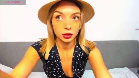 ellen_flow online show from 10.23.25