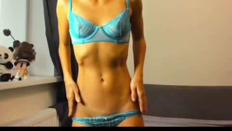 Snapshot of ellen_flow chatting on 04.25.26 ellen_flow online show from 04.25.26