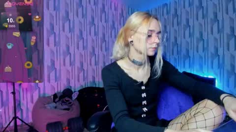 Ellie online show from 01.27.25