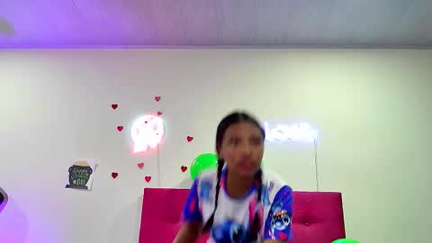 ellie_cute7 online show from 03.23.26