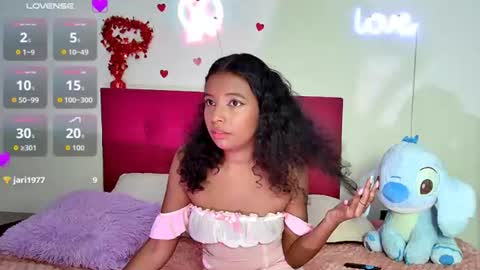 Snapshot of ellie_cute7 chatting on 07.23.26 ellie_cute7 online show from 07.23.26