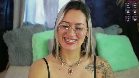 Ellie Ramos online show from 09.21.25