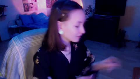 Snapshot of ellie_vibe chatting on 01.05.25 Eleonora online show from 01.05.25