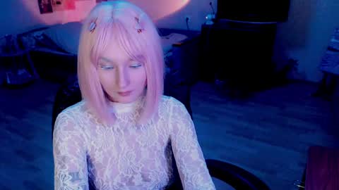 Snapshot of ellie_vibe chatting on 01.14.25 Eleonora online show from 01.14.25