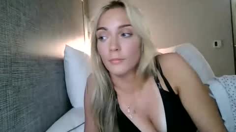 Ellie online show from 09.29.25