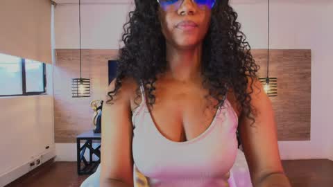 elliee_alves online show from 04.09.26