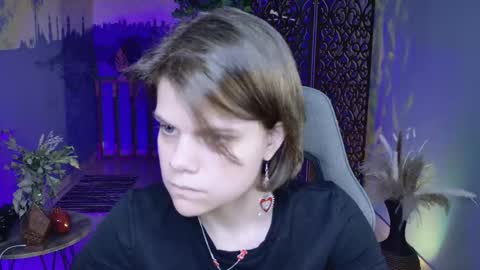 elliemurler online show from 10.07.25