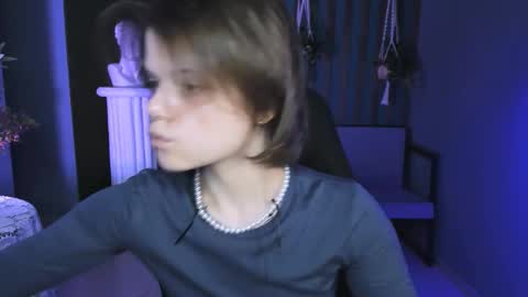 elliemurler online show from 10.17.25