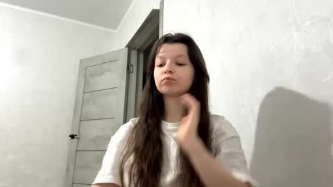 Ellie online show from 12.17.25