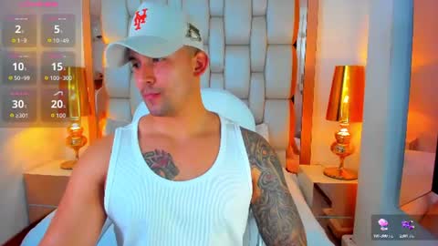 Snapshot of elliott_veelez chatting on 06.18.26 E L L I O T V E L E Z online show from 06.18.26