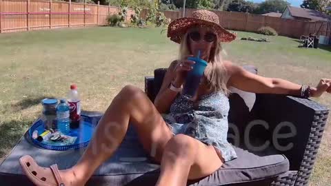 Snapshot of ells_palace chatting on 09.12.25 Ella Bella Bo Bella online show from 09.12.25