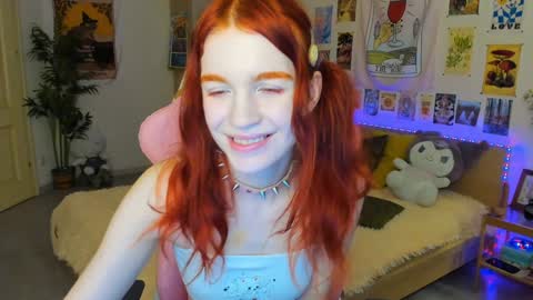 Snapshot of elly_milas chatting on 01.12.25 Elly     Fansly  online show from 01.12.25