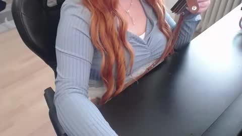 Elly online show from 11.20.25