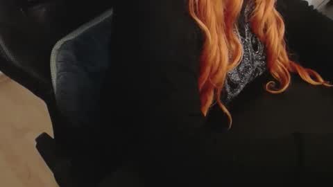 Elly online show from 02.17.26