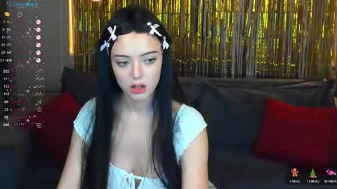 Elly online show from 12.24.24