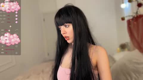 Elly online show from 02.28.25