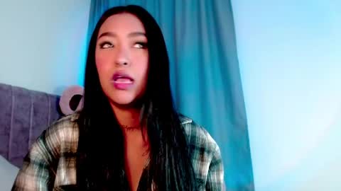 Elly online show from 05.24.26